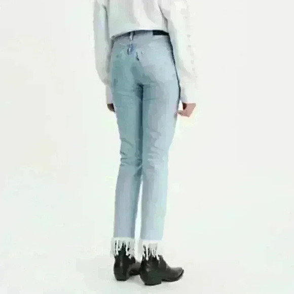 NWT $188 Levi's Womens 24x32 501 Skinny Jean - Picture 3 of 8